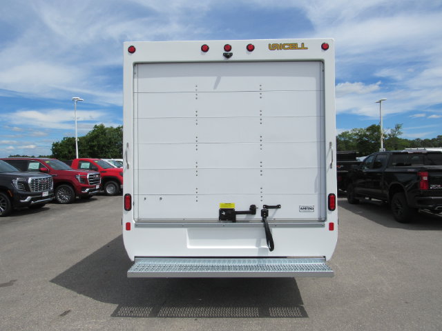 2026 GMC Savana 3500
