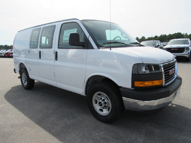 2026 GMC Savana 2500