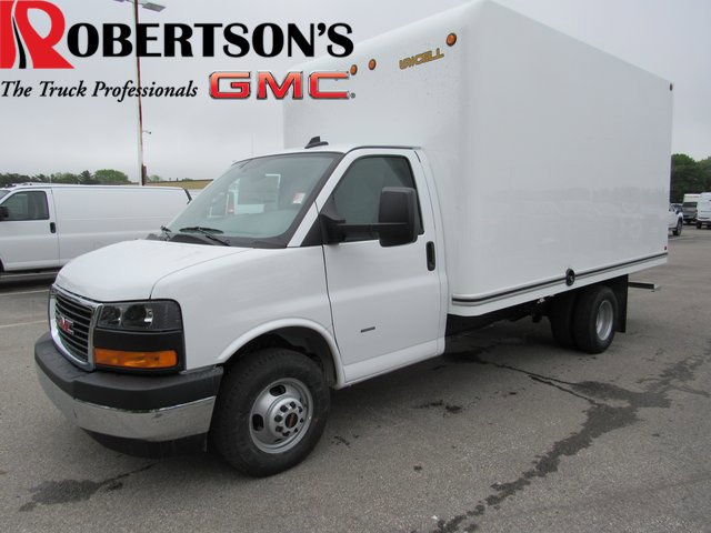 2025 GMC Savana 3500