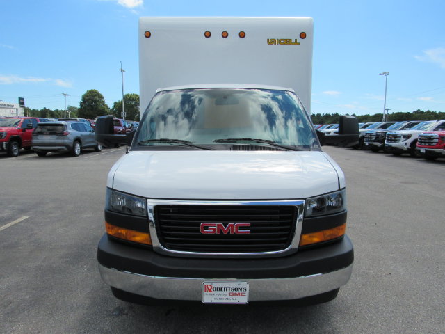 2026 GMC Savana Cutaway 4500