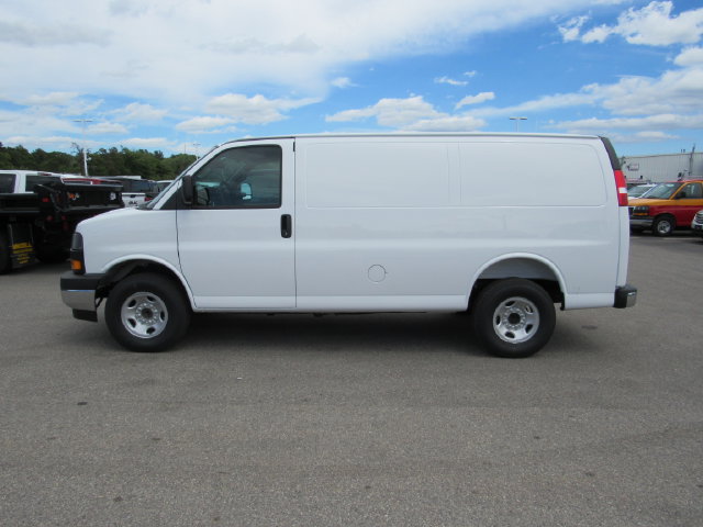 2026 GMC Savana 2500