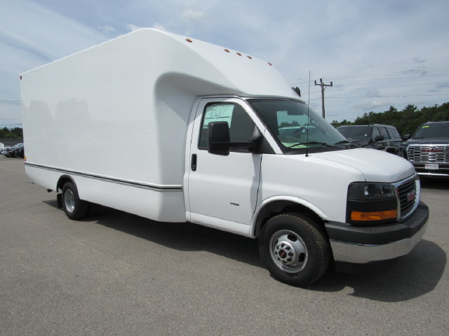 2026 GMC Savana 3500