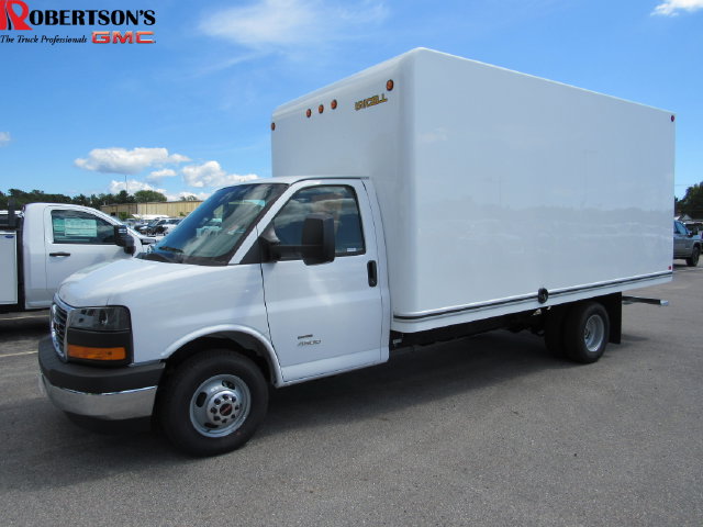 2026 GMC Savana Cutaway 4500