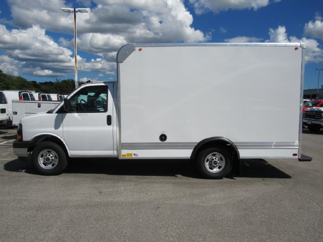 2026 GMC Savana 3500