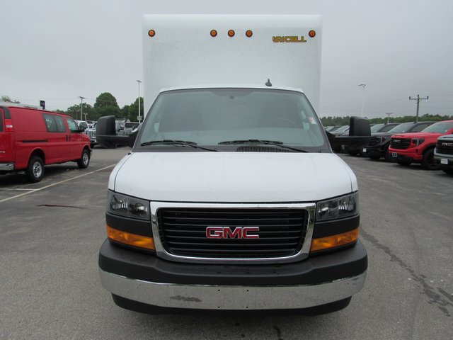 2025 GMC Savana 3500