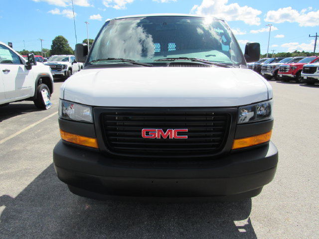 2026 GMC Savana 3500